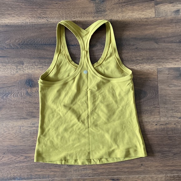 Lululemon bundle. - Picture 3 of 10